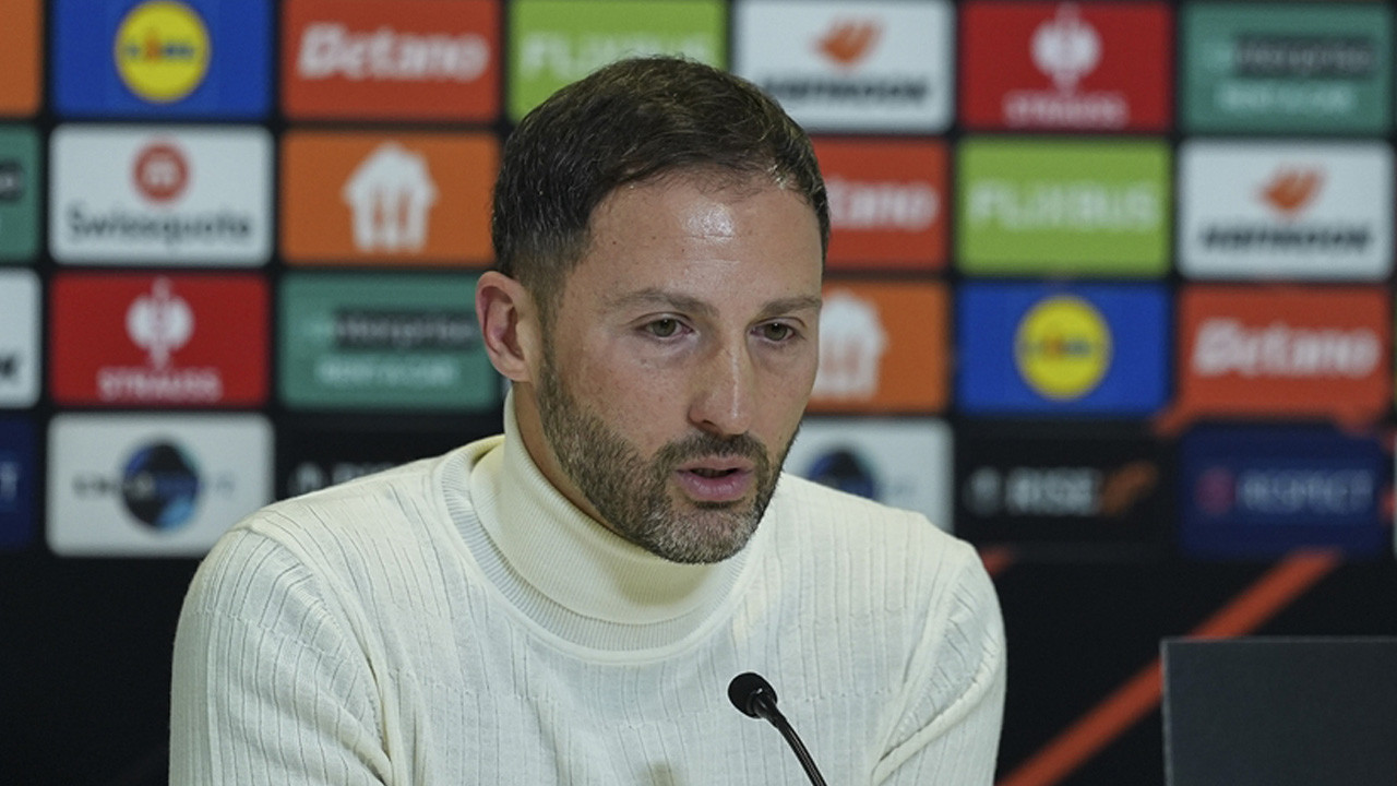 Fenerbahçe'den İngilizlere transfer çalımı! Sidiki Cherif imzaya çok yakın