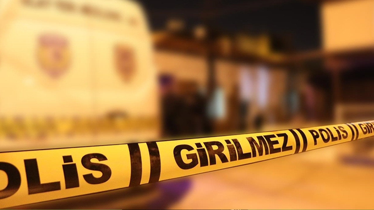 Çanakkale'de doktor önce eşini sonra kendini bıçakladı