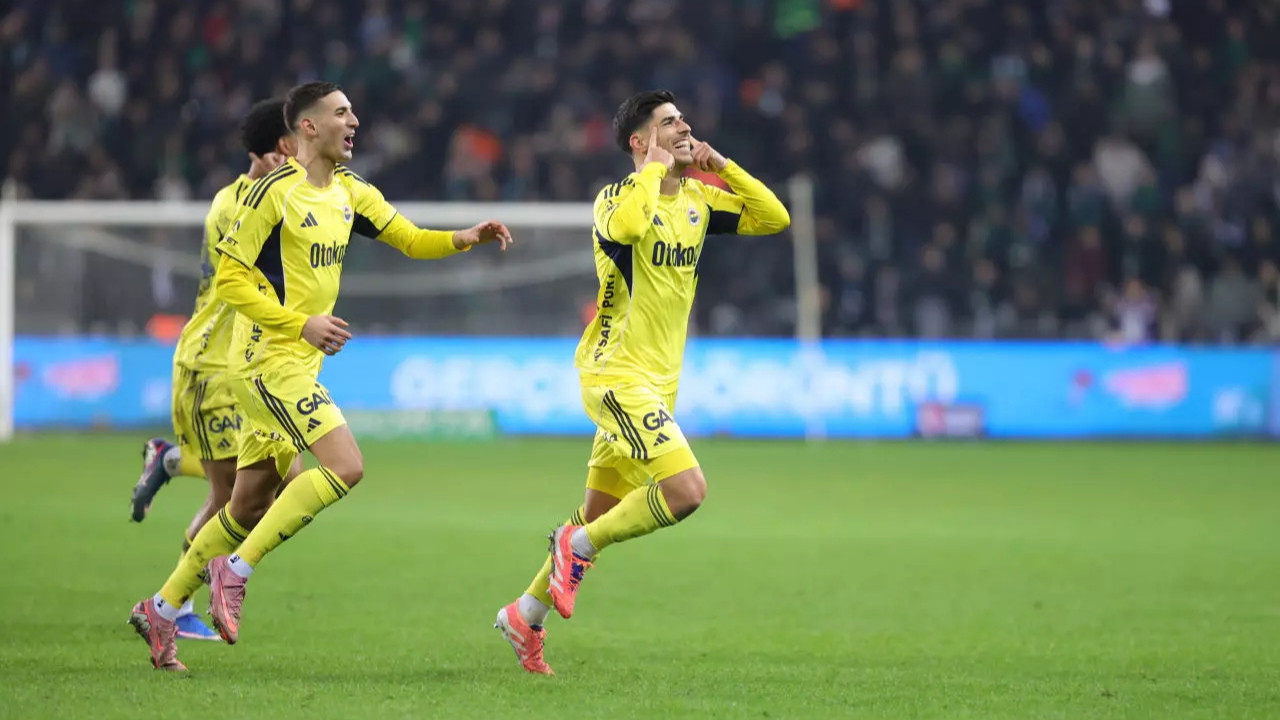 Fenerbahçe Kocaelispor deplasmanından 3 puanla döndü