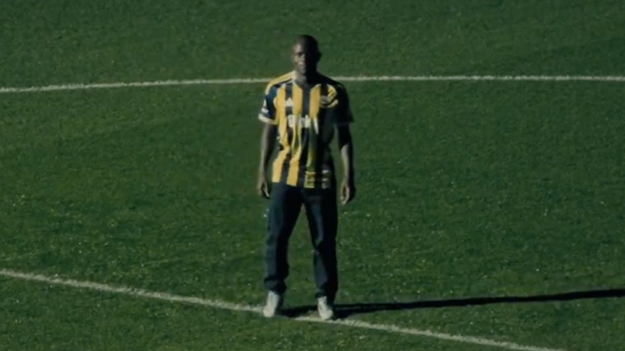 Fenerbahçe'den N'Golo Kante'ye özel video: Bırakın futbol konuşsun