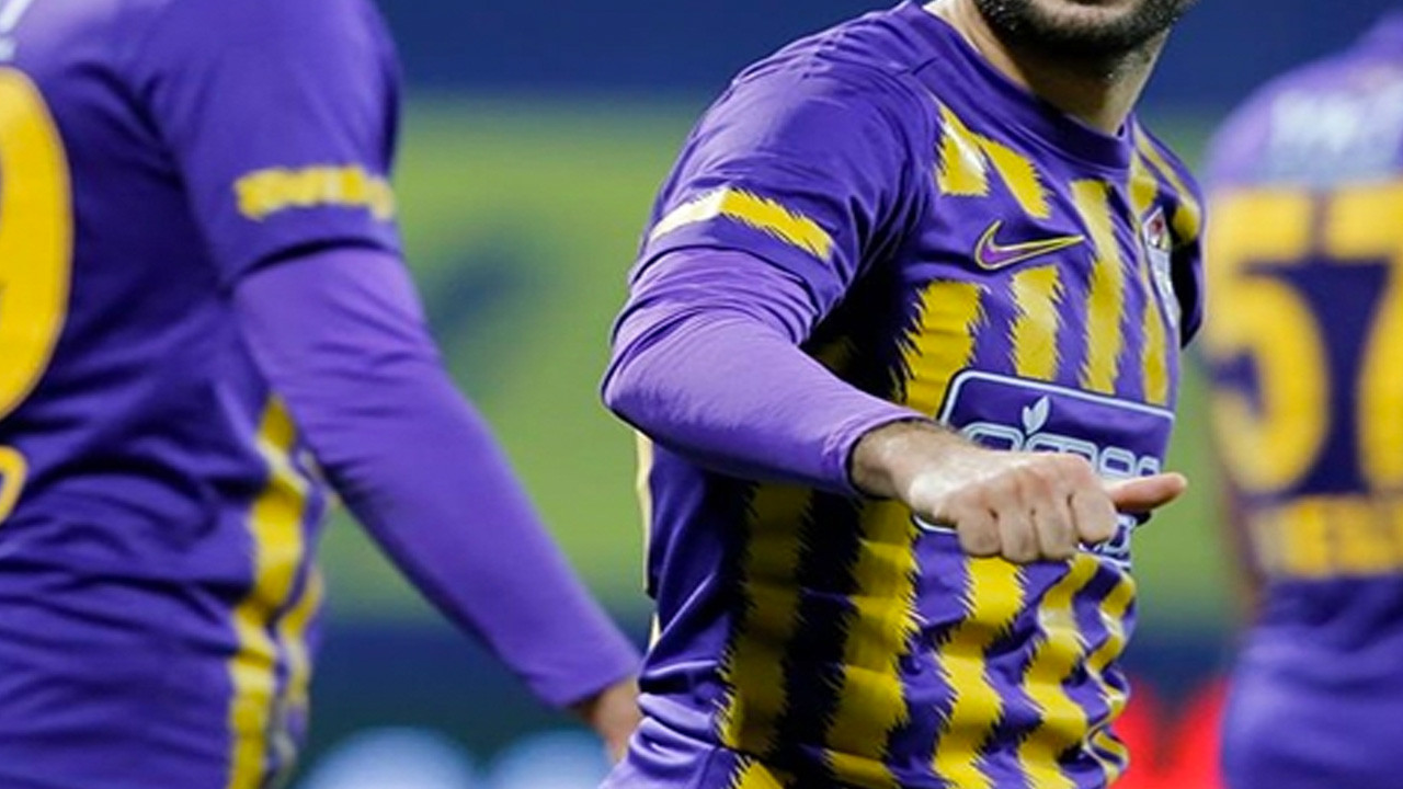 Eyüpspor o isimle yolları ayırdı