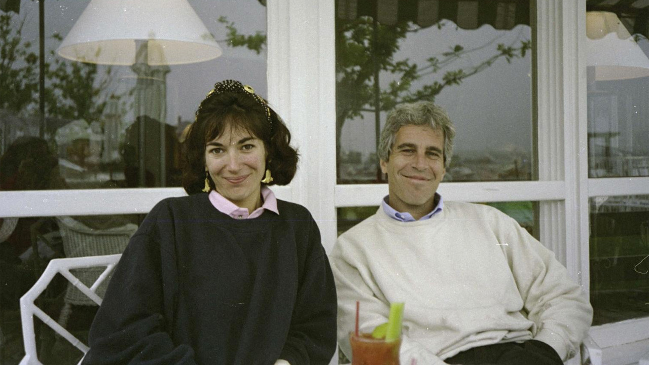 Epstein'in cinsel sapıklığını yöneten zengin kadının eski halinden eser yok çökmüş ve...