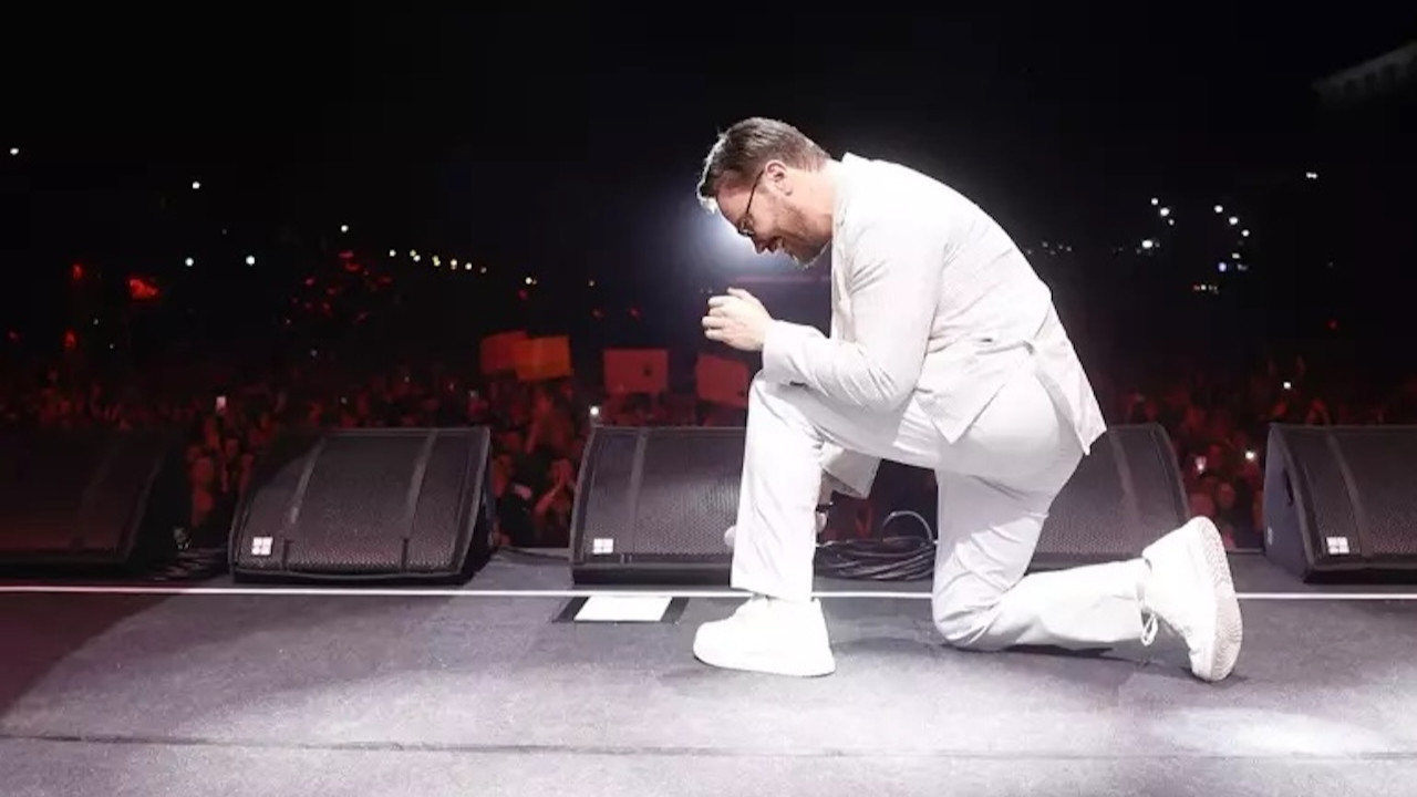 Sinan Akçıl'dan kariyerine ilişkin çok sert açıklama! O sayfayı kapattı...