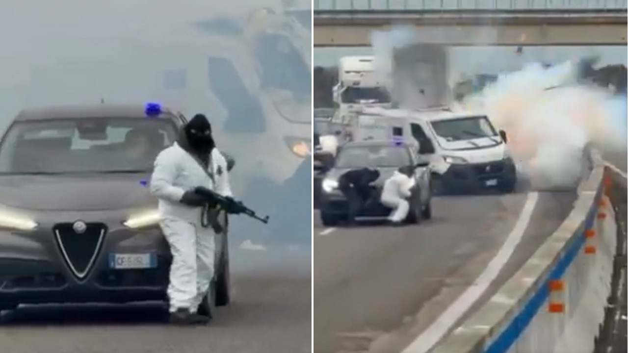 İtalya'da para nakil aracına film gibi soygun girişimi patlayıcı kullanıldı silahlı çatışma çıktı