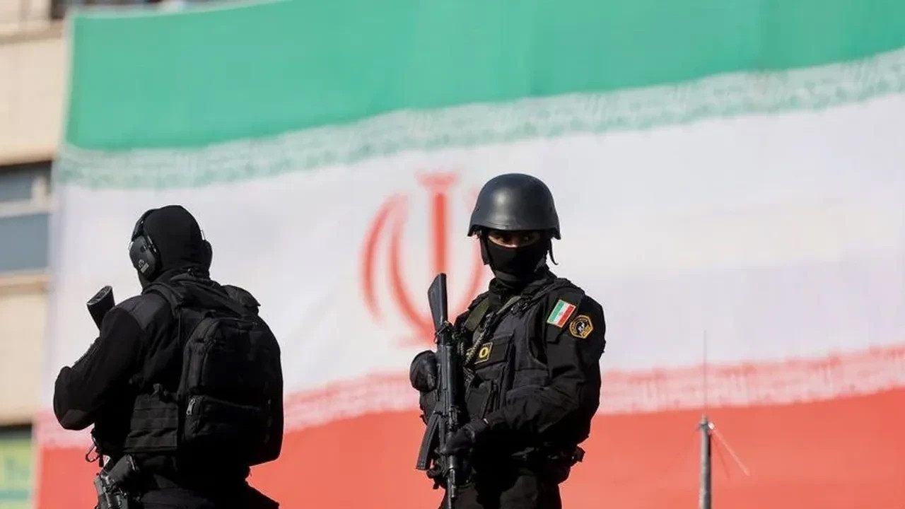 ABD'den İran'a 4 şart: Kabul edilmezse vururuz