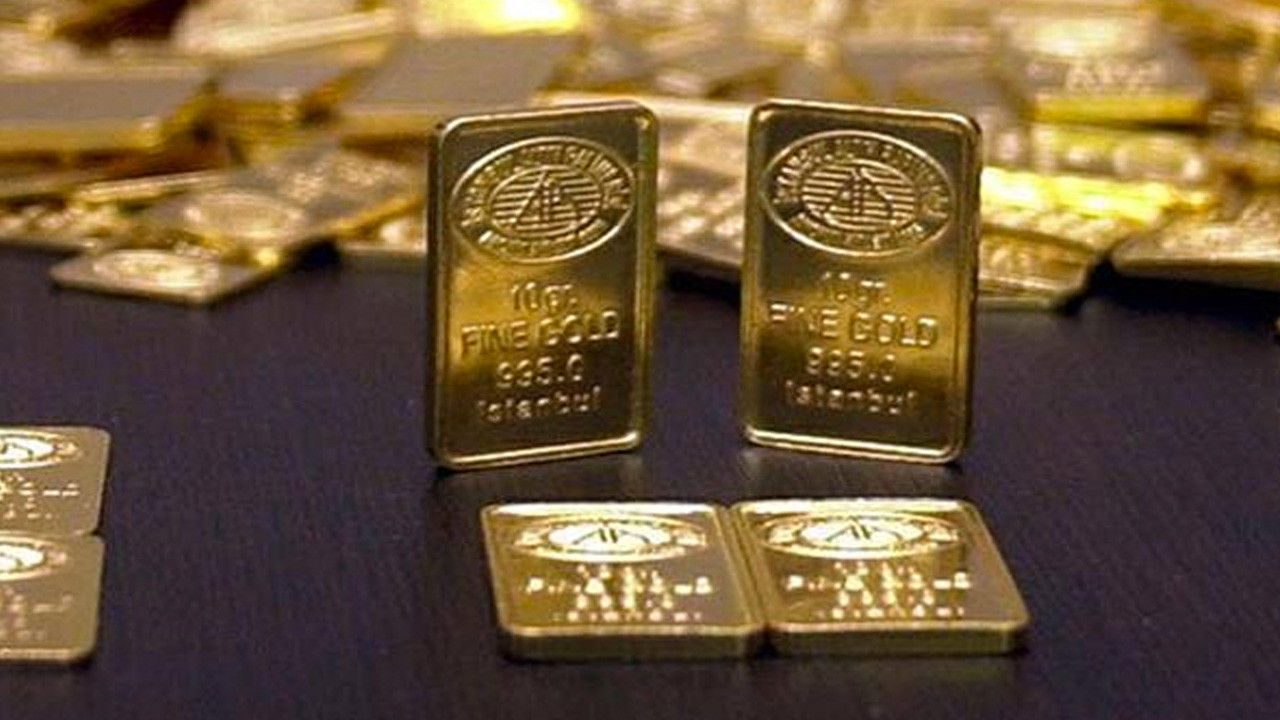 Altın fiyatlarını ne bekliyor? Dev banka öyle bir tahmin yaptı ki....