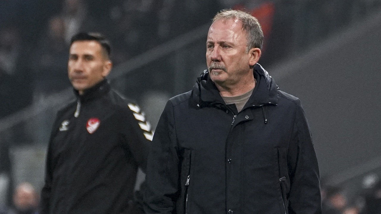 Beşiktaş'ta bir kriz daha! Yıldız isim yönetime 'ayrılmak istiyorum' dedi