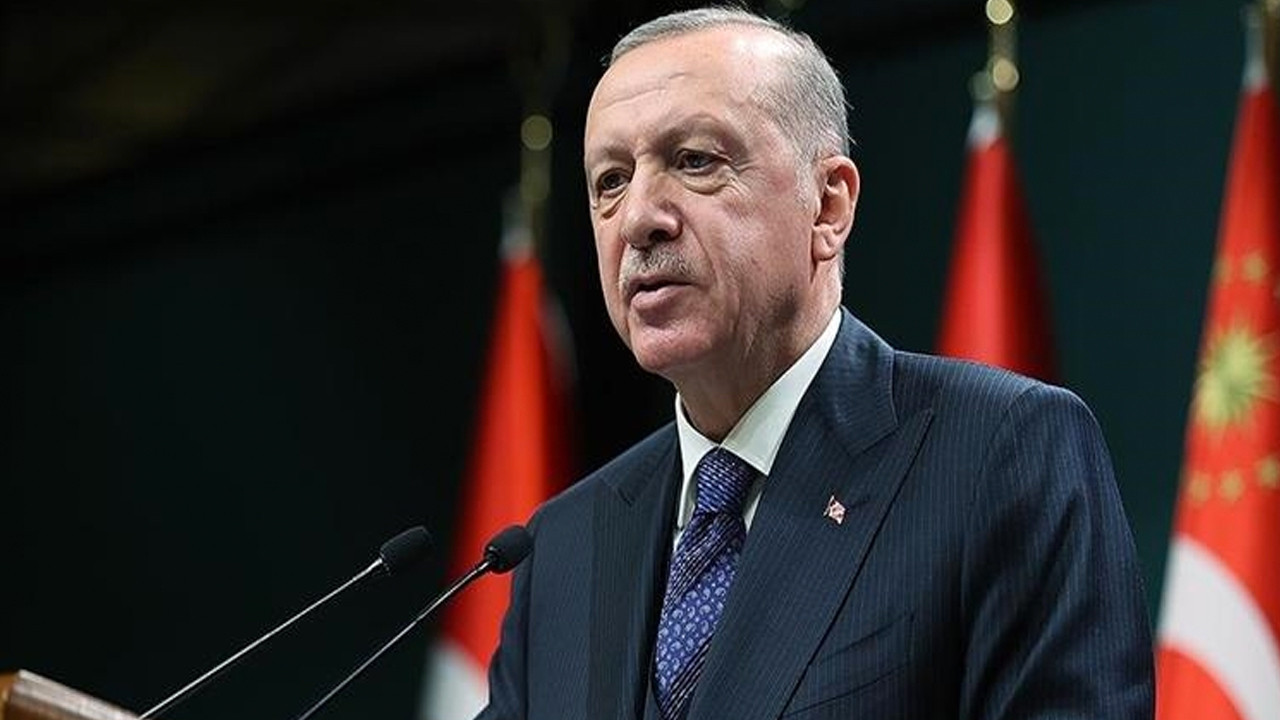 AK Partili Eyyüp Kadir İnan son seçim anketini açıkladı! Erdoğan rakibine fark atıyor