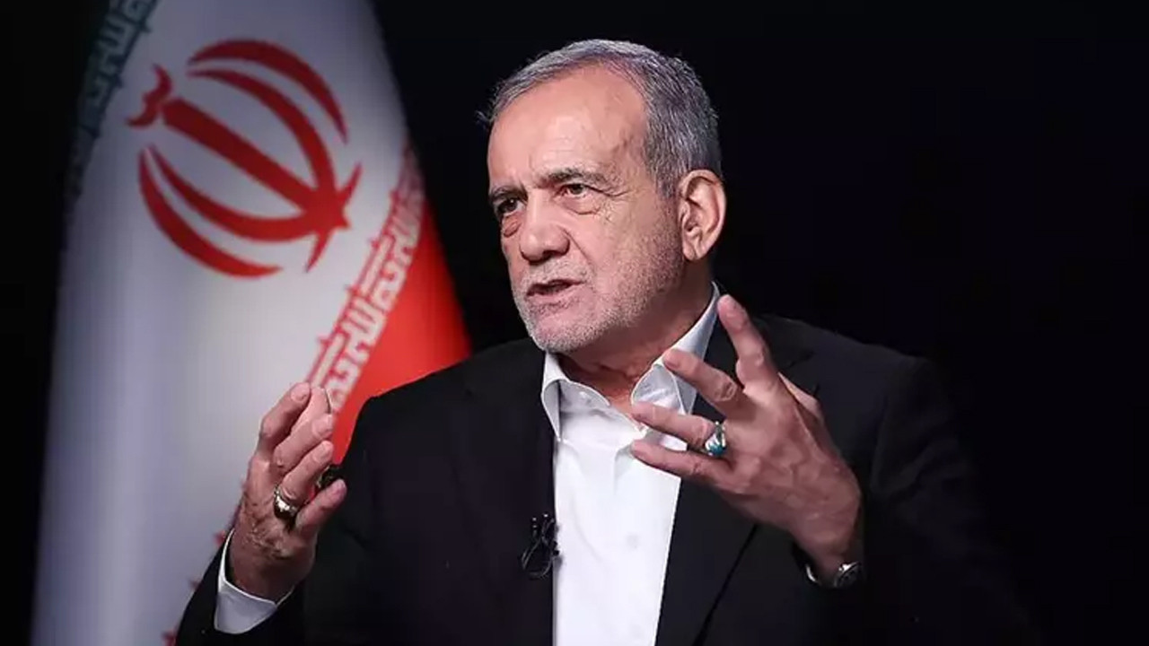 İran'da canlı yayında tartışma! Devlet televizyonu Pezeşkiyan’ın programını kesti