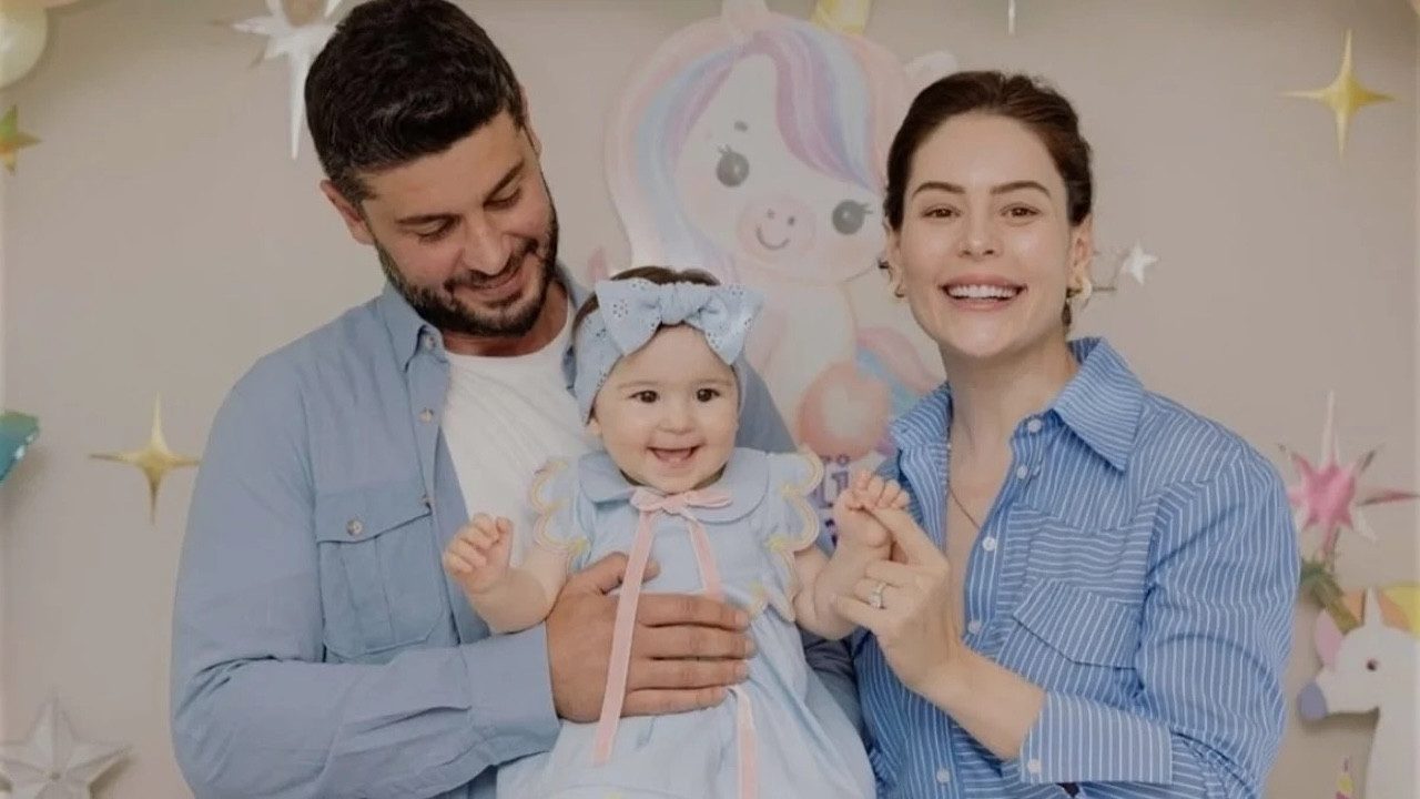 Evlilikleri sınanmıştı! Yıldız Çağrı Atiksoy ve Berk Oktay'ın kızları büyüyor...