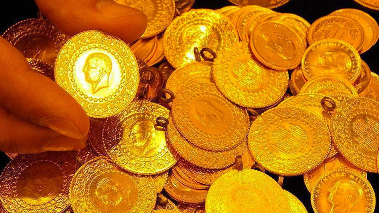 Altın alacaklar satacaklar dikkat! Ünlü ekonomist gün verdi