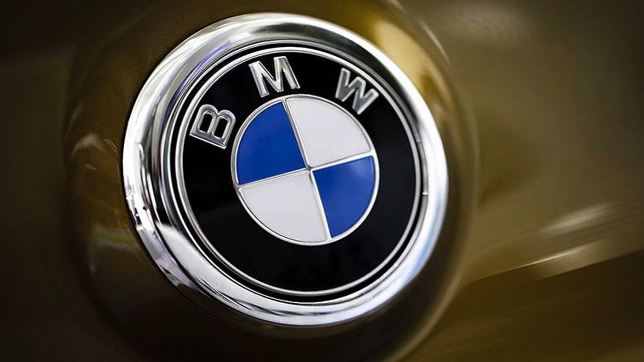Alman otomotiv devi BMW yüz binlerce aracı geri çağıracak!