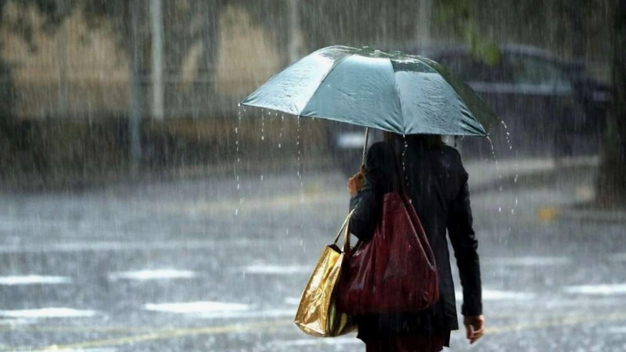 İstanbul, Ankara ve Antalyalılar dikkat! Soğuk, kar ve sel etkili olacak...