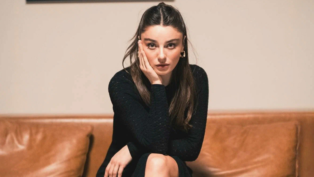 Ayça Ayşin Turan’dan sürpriz imaj! Tesettüre girdi o hali olay oldu