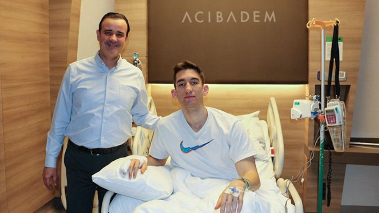 Beşiktaş GAİN Basketbol Takımı oyuncusu Ahmet Ata Özbek ameliyat edildi