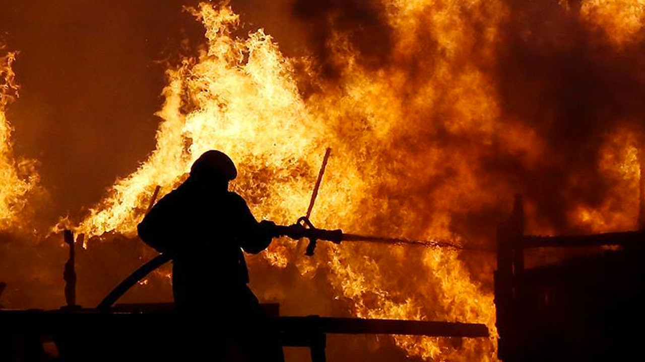 Fabrikada yangın çıktı! 7 kişi hayatını kaybetti