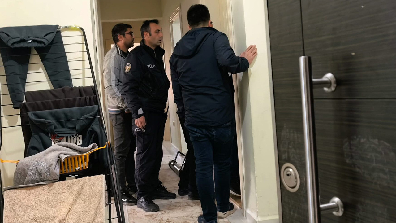 Bursa'da kardeşi tarafından rehin alınan kadını polis kurtardı