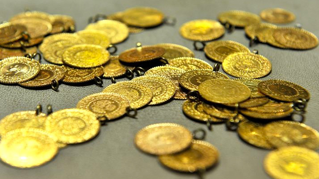 Altın için kritik yıl uyarısı! 'Her şey beklenebilir' dedi yatırımcıyı üzen açıklama