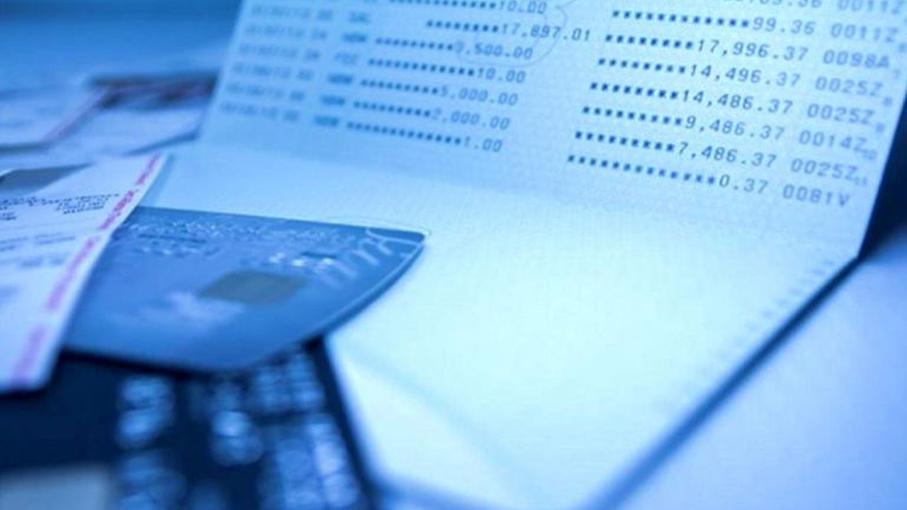 Fransa'da yaklaşık 1,2 milyon banka hesabına yasa dışı erişim sağlandığı ortaya çıktı