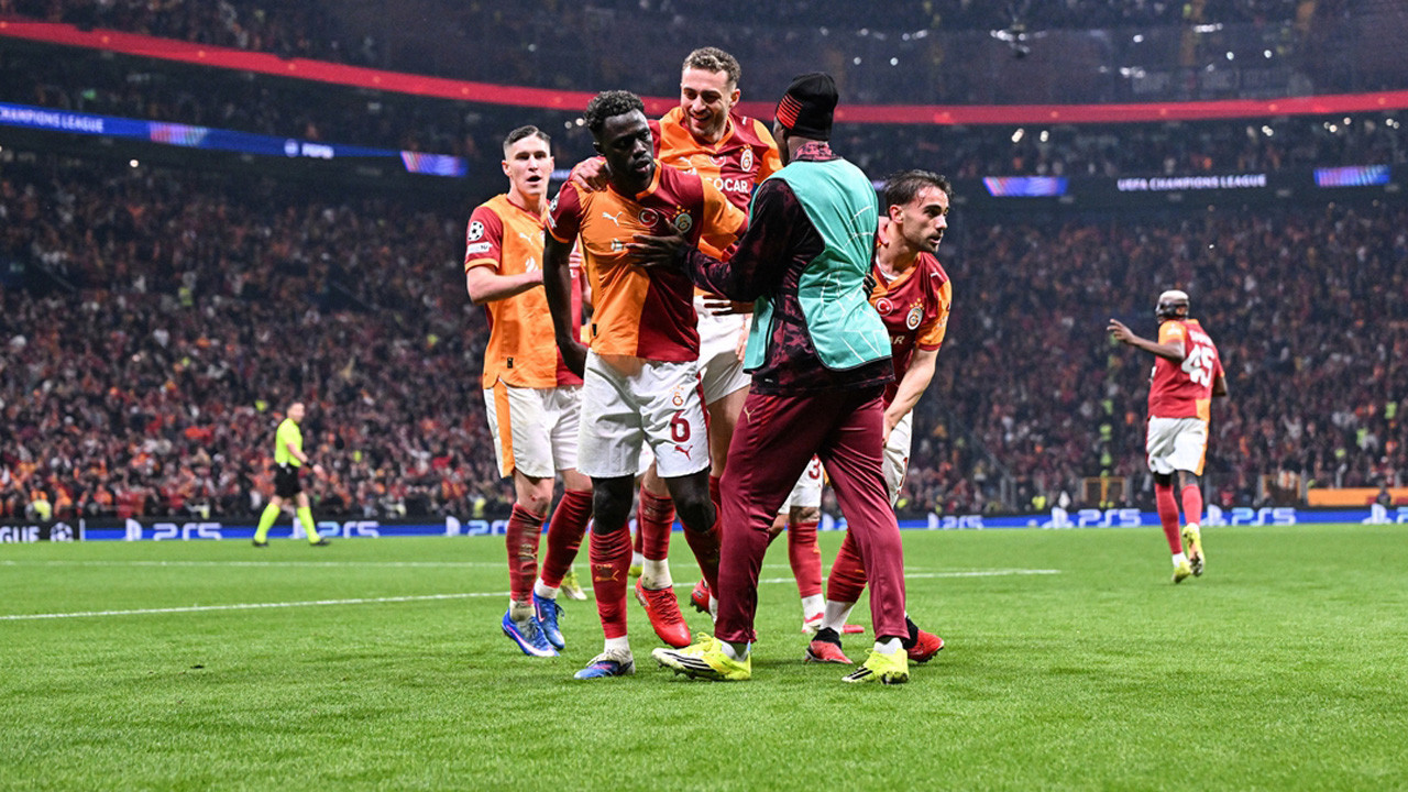 Galatasaray İtalyan devini 5 golle ezdi geçti dünya basının gündemine oturdu