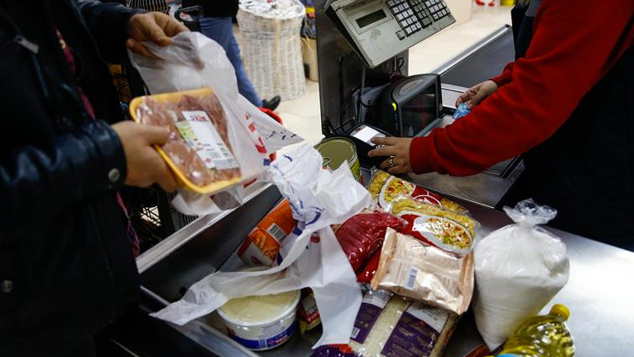 Alışverişte yeni dönem! Bakan duyurdu, market fiyatları artık tek ekranda