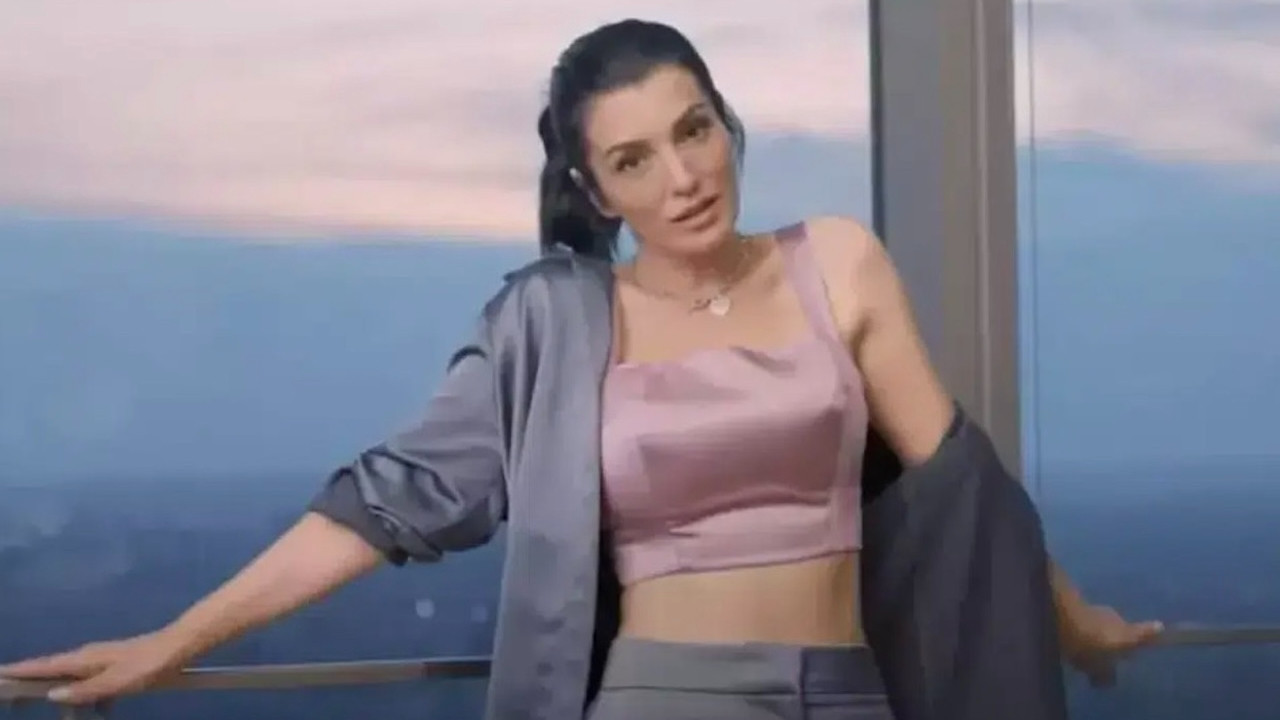 Ünlü şarkıcı Aleyna Tilki'nin annesi paraya boğulacak! İşte kazanç yöntemi...