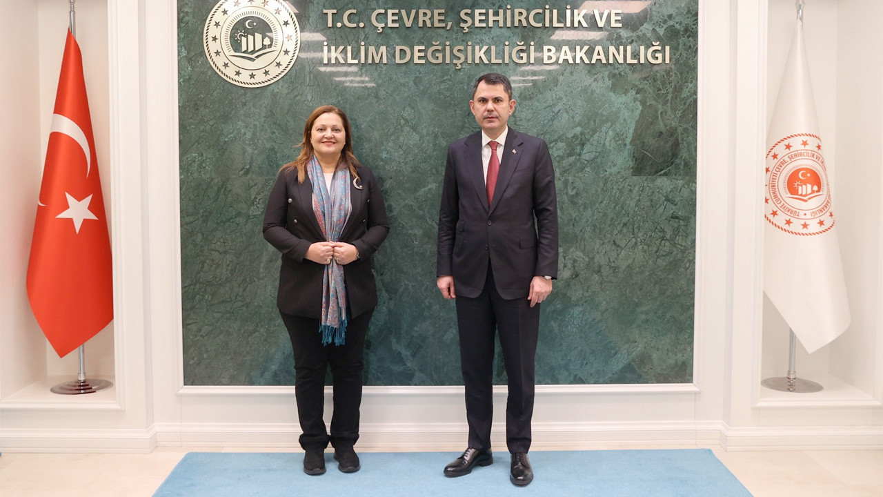 Bakan Kurum, Afyonkarahisar Belediye Başkanı Köksal'ı kabul etti