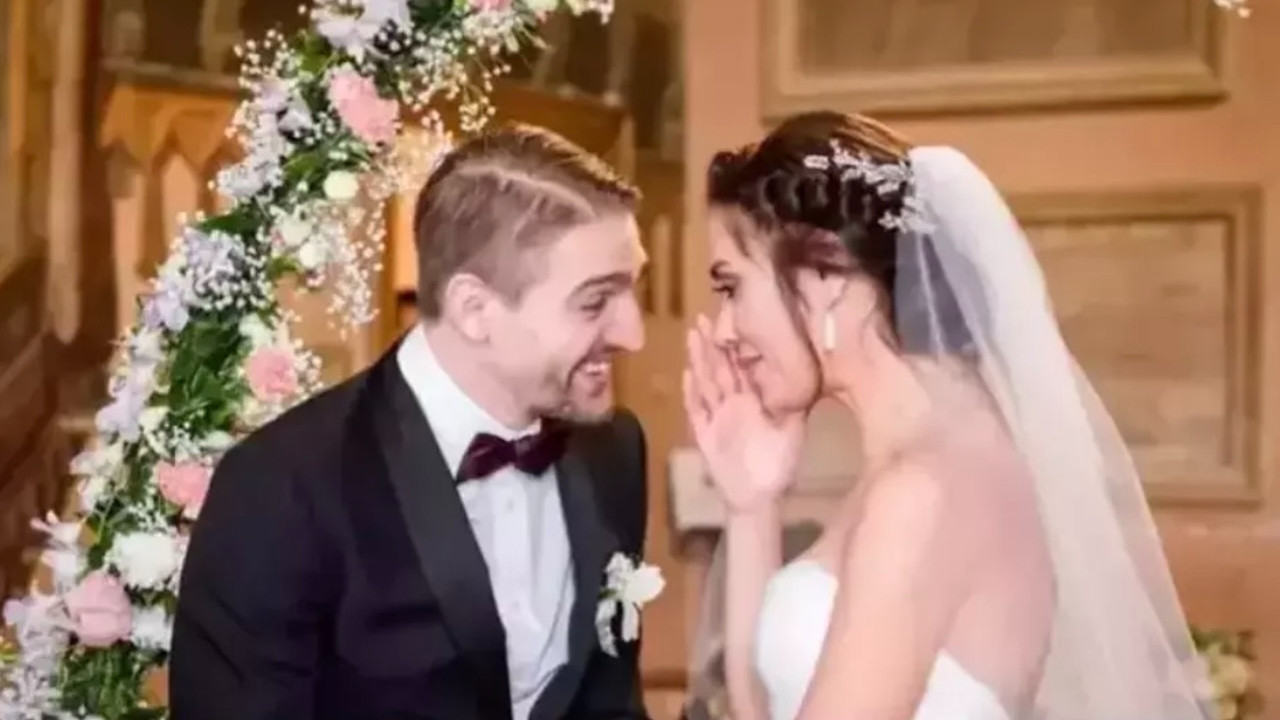 Şükran Ovalı ve Caner Erkin'den aşk dolu paylaşım