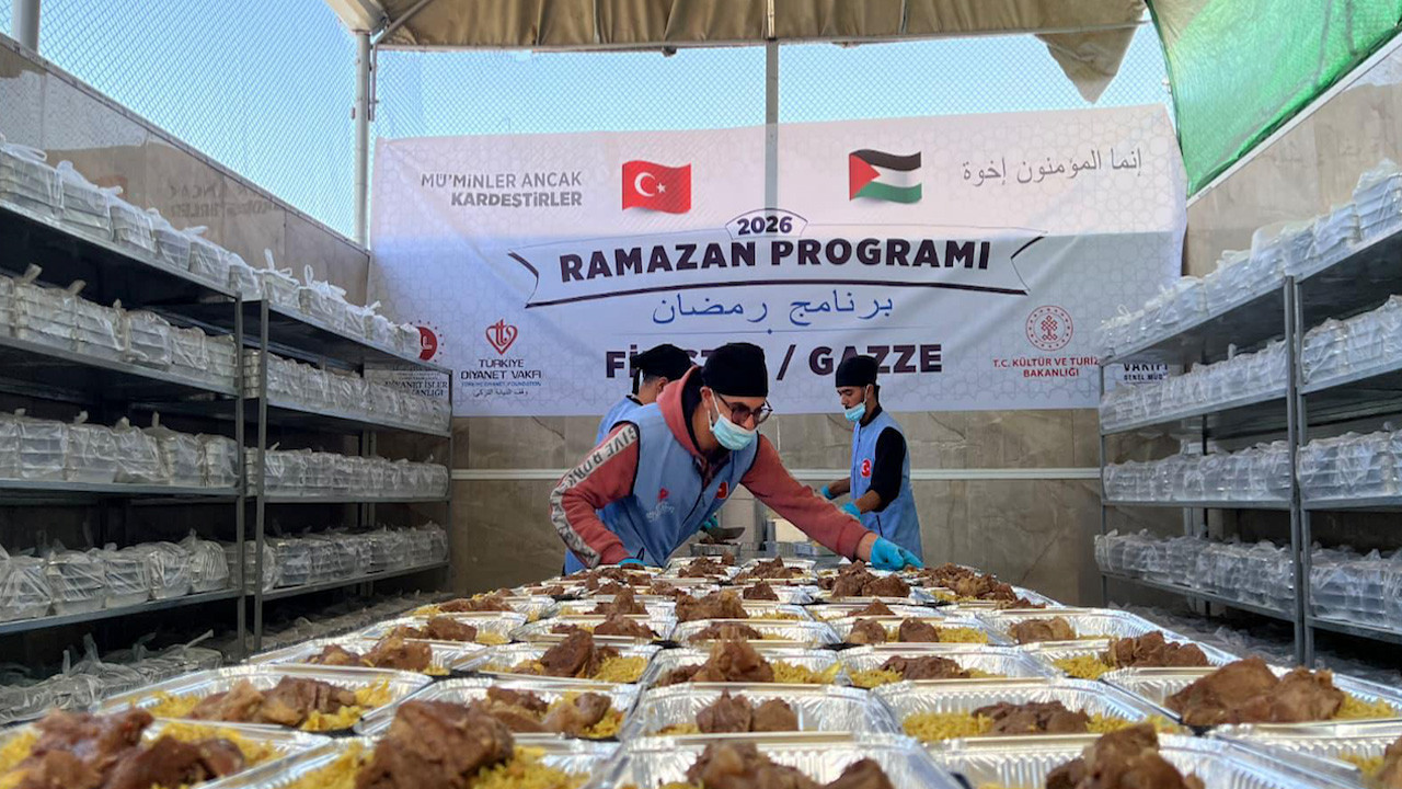 Vakıf geleneği Gazze’de: Günlük 20 bin kişilik iftar desteği