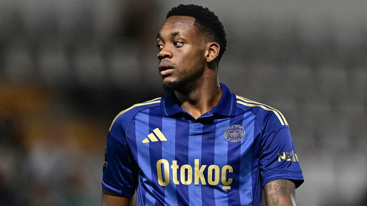 Jhon Duran’dan Fenerbahçe taraftarını kızdıran hareket