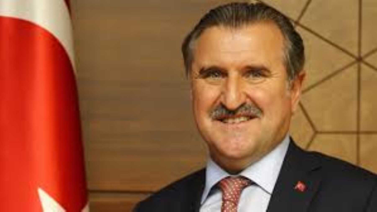 Osman Aşkın Bak’tan Fenerbahçe Beko’ya tebrik mesajı
