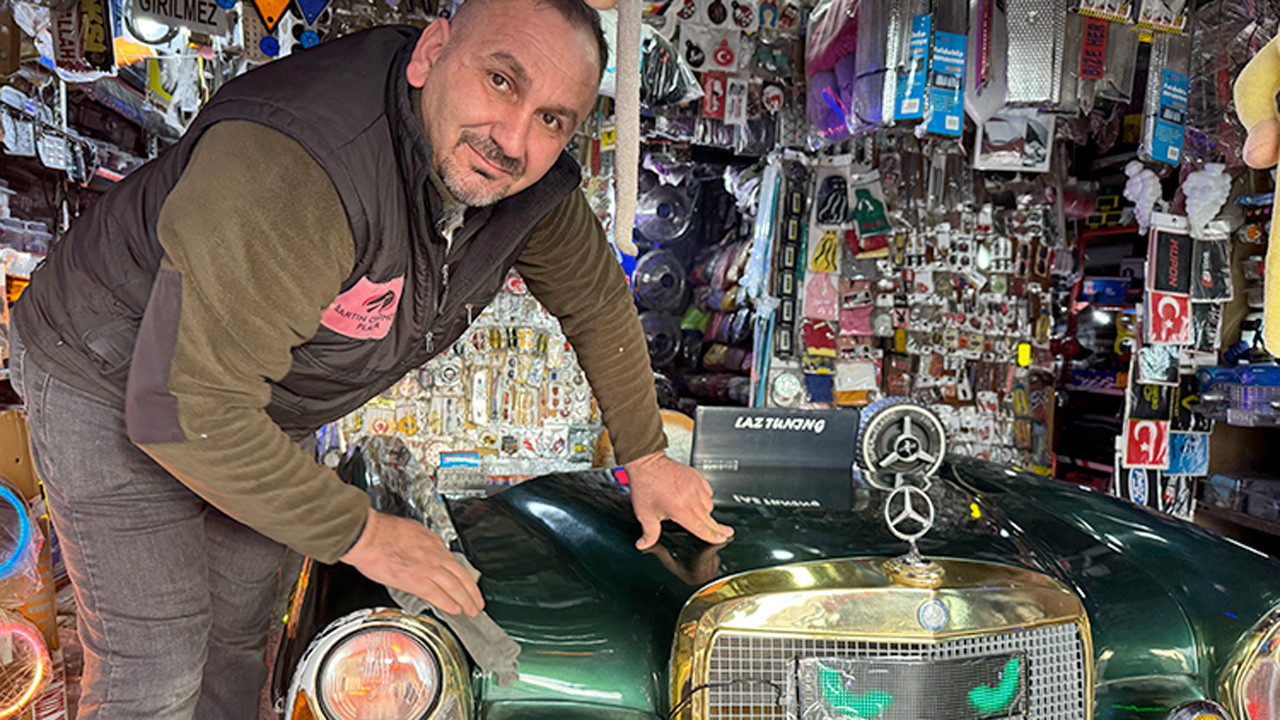 Bartın'da sanayi esnafının çalışma masası 1967 model Mercedes