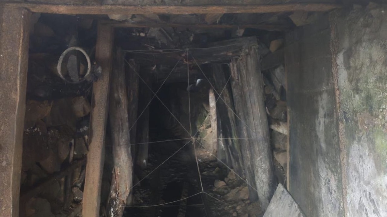 Zonguldak'ta ruhsatsız 3 maden ocağı imha edildi...