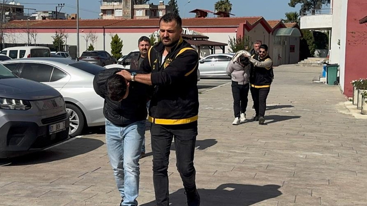 Adana'da trafikte yol verme tartışması! 18 yaşındaki genç öldürüldü