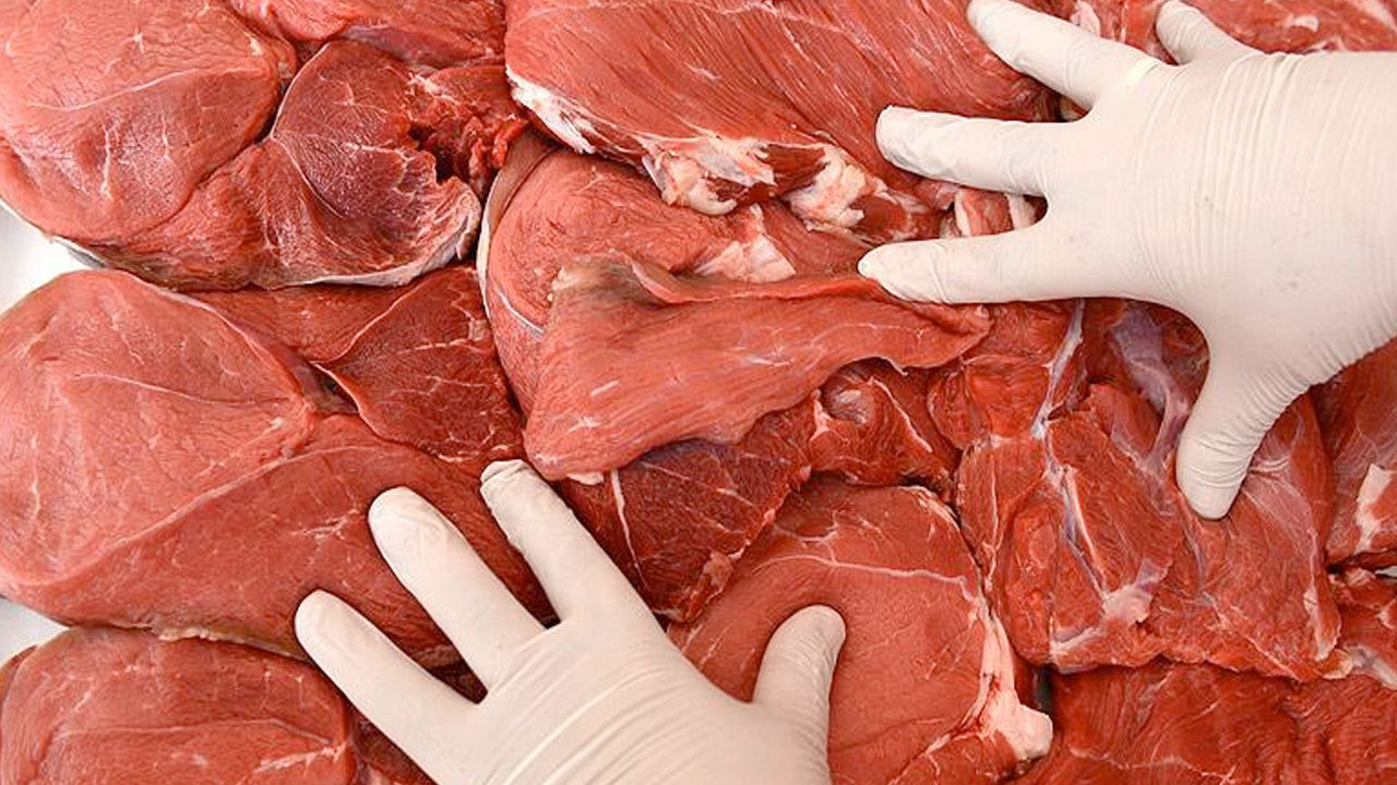 Fırsatçılar iş başında! Ucuz et vatandaşa kalmadı hepsini onlar aldı