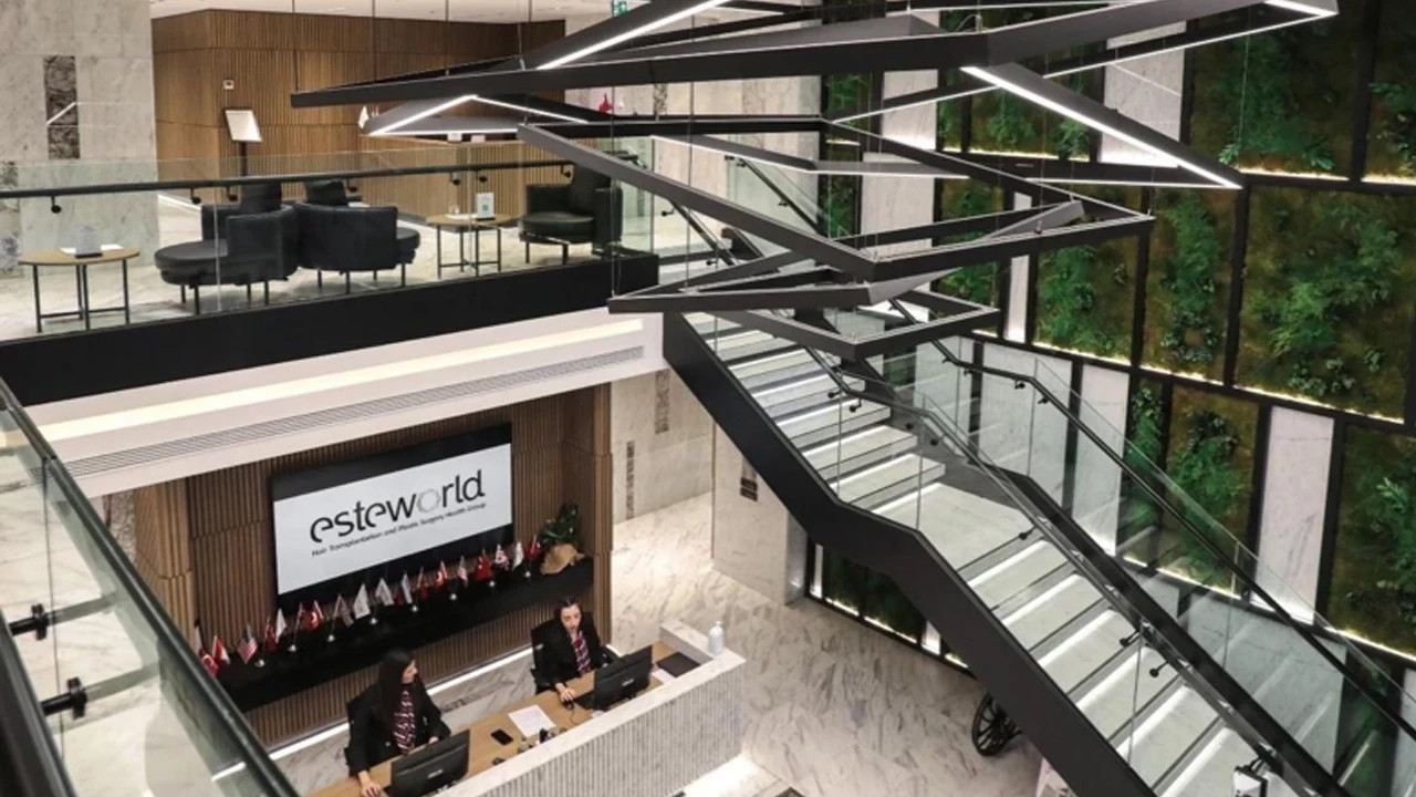 Zirkonyum Kaplama Fiyatları: Esteworld’de Doğal Görünümlü Gülüşe Giden Yol