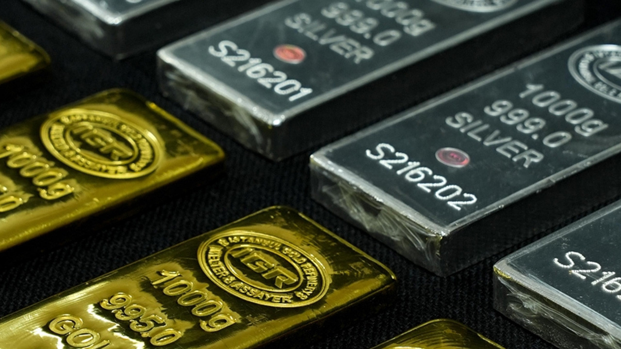 Uzman isim açıkladı! Pakistan-Afganistan savaşı uzarsa altın ve gümüşü tutamazsınız