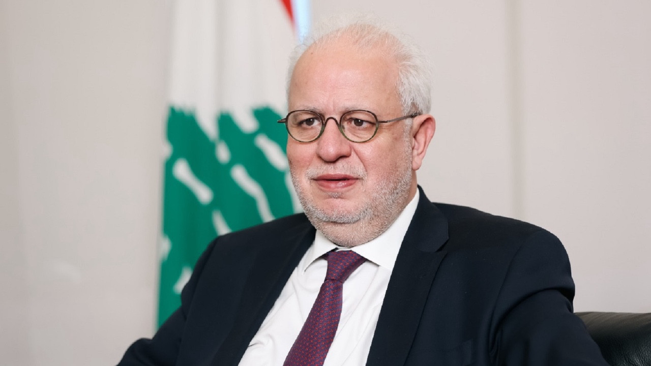 Lübnan Adalet Bakanı Nassar, ülkesinden İsrail'e füze atanların gözaltına alınmasını istedi