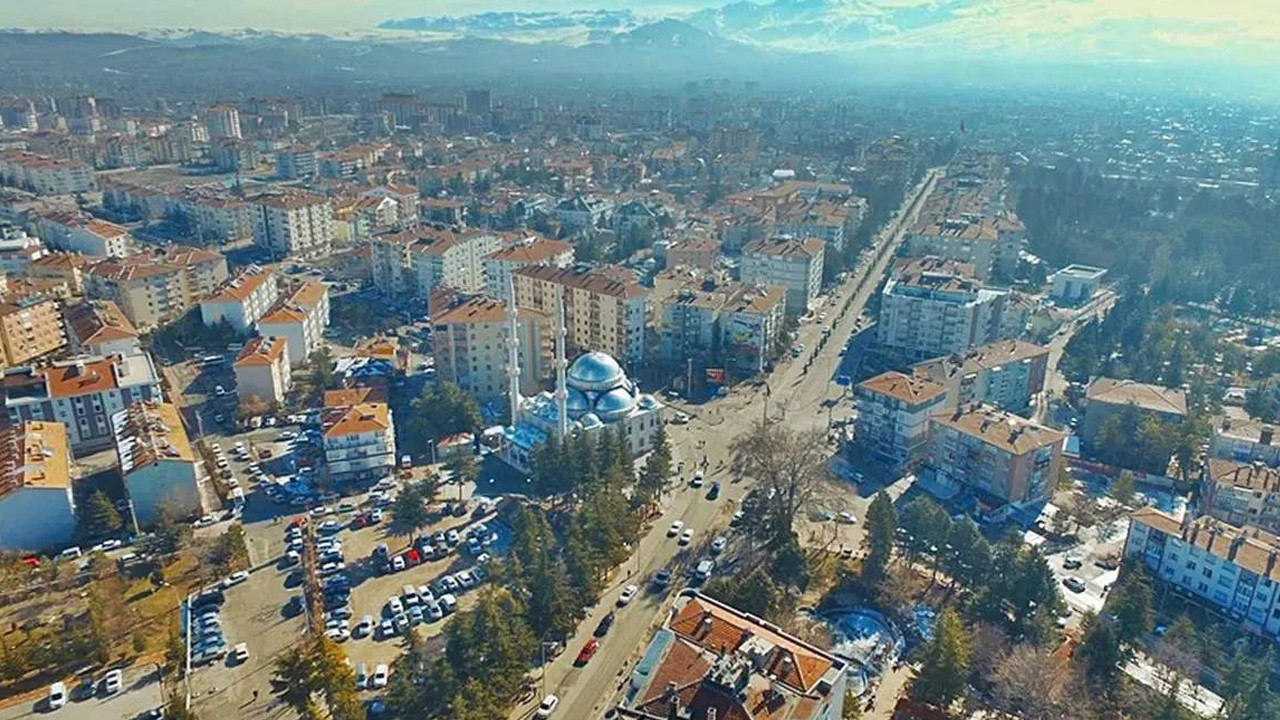 MHP'den yeni kanun teklifi: 3 ilçe birleşip il olsun