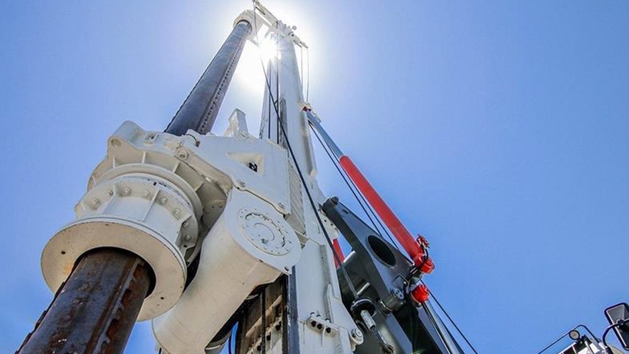 ABD-İsrail'in saldırıları sonrası petrol ve gaz fiyatları sert yükseldi