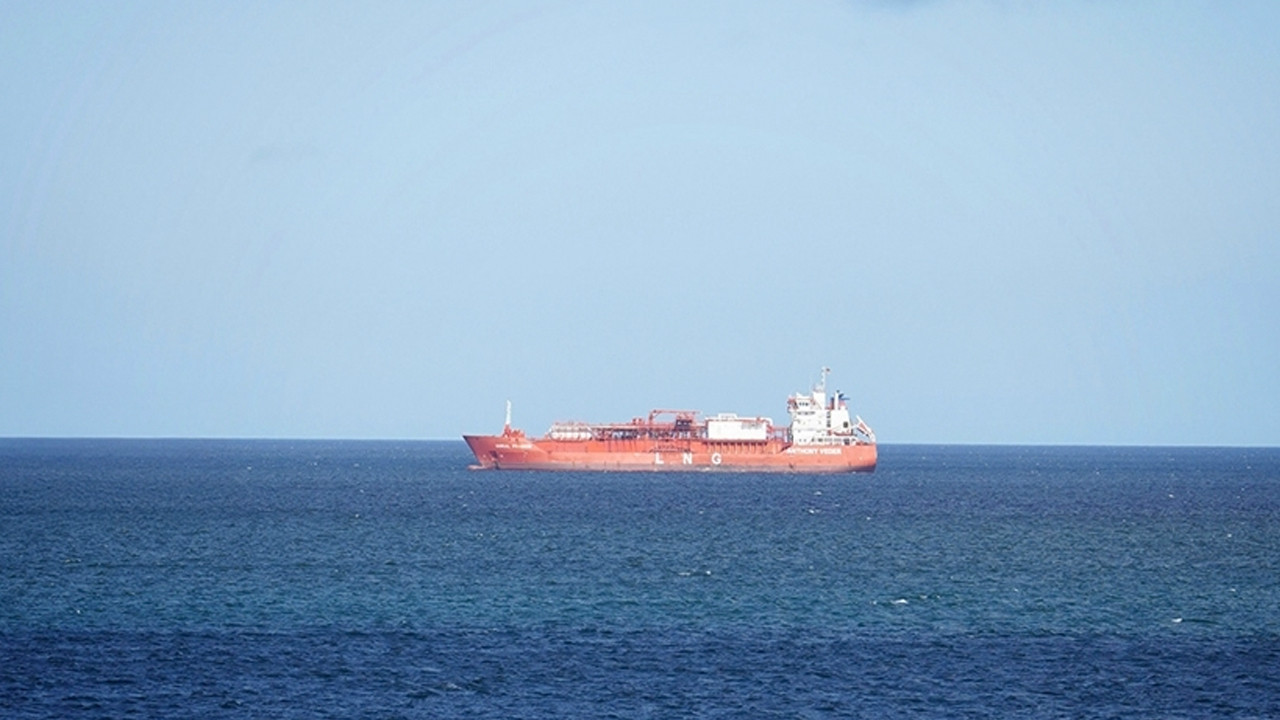 Hürmüz Boğazı'nın kapatılmasının sonuçları ne olacak? Ekonomist Luman açıkladı