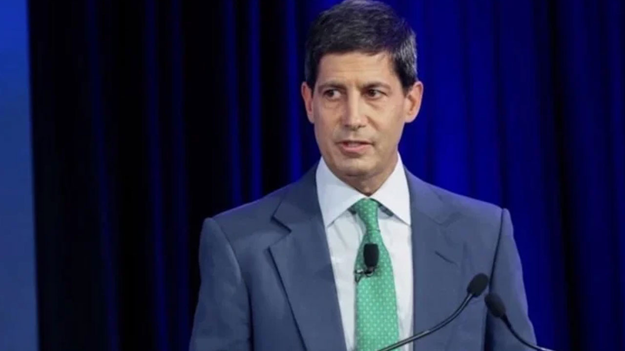 Donald Trump'ın Fed başkanlığı için seçtiği Warsh'ın adaylığı Senato'ya sunuldu