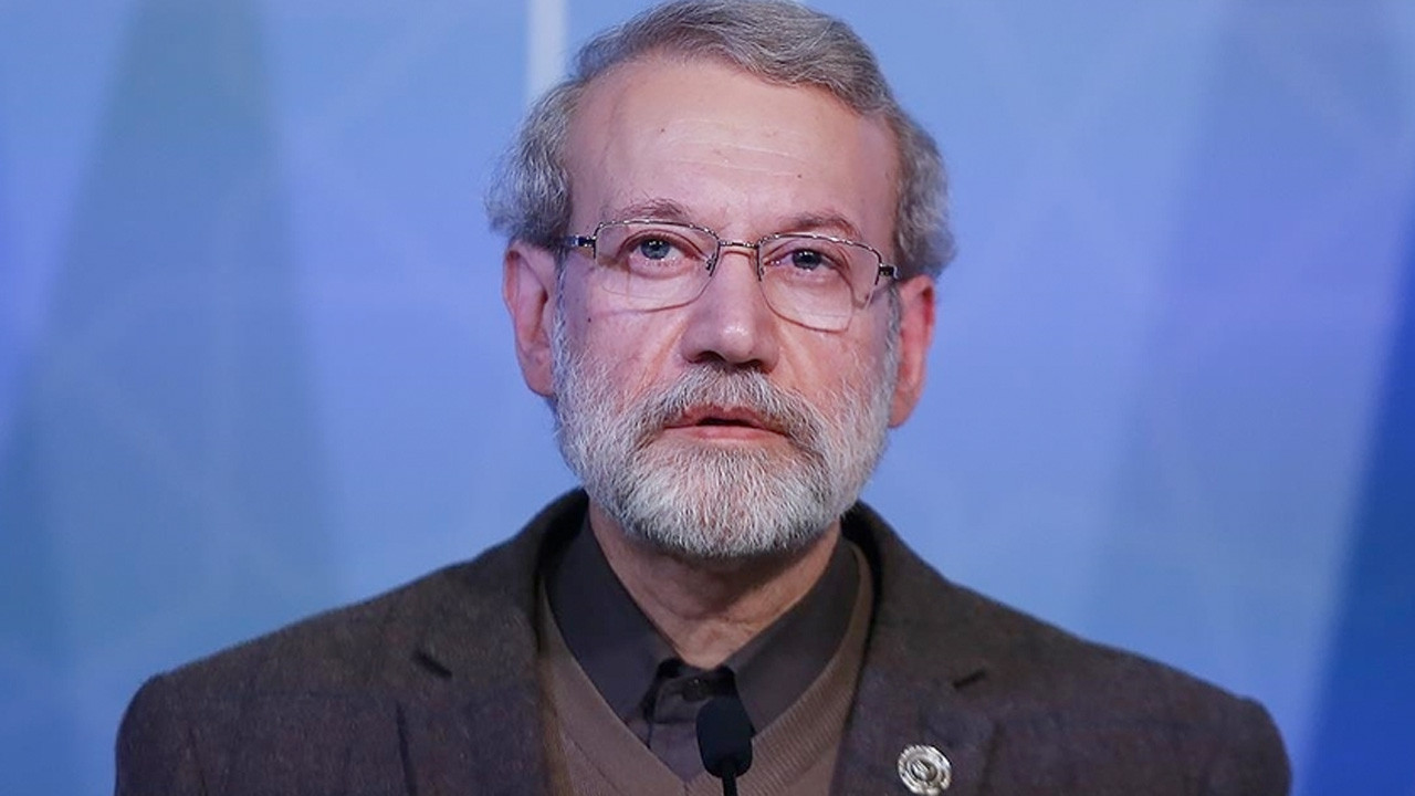 Ali Laricani'den rejim muhalifi silahlı gruplara "fırsat bilip harekete geçmeyin" uyarısı