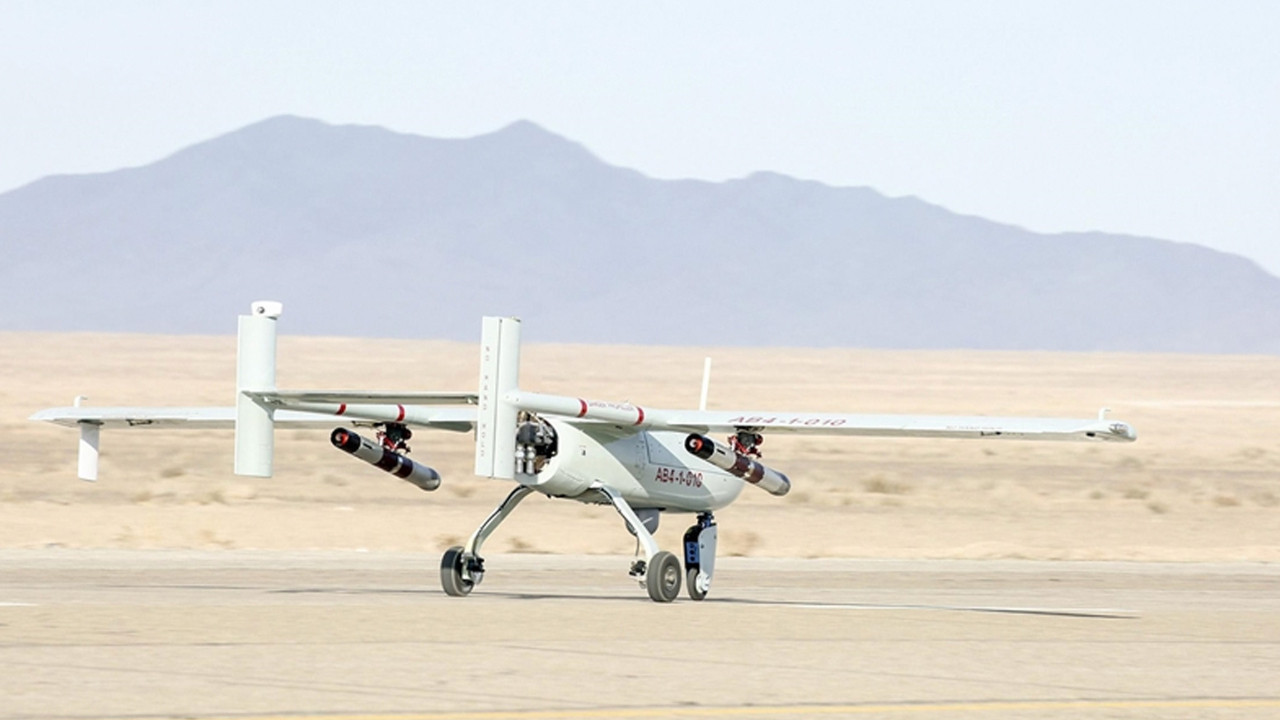 BAE'de vurulan İHA'nın parçaları 6 kişiyi yaraladı