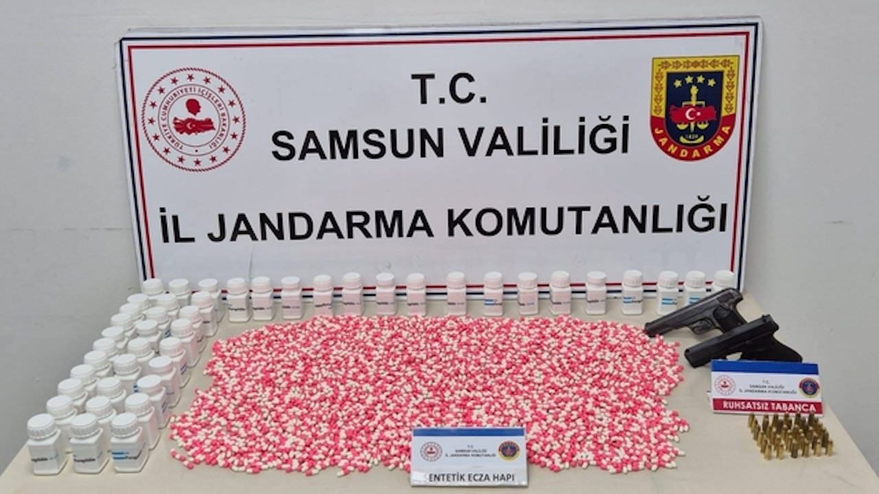 Samsun'da uyuşturucu operasyonu: 421 bin 120 uyuşturucu hap ele geçirildi