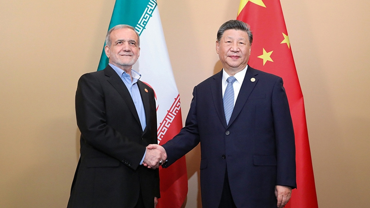 ABD istihbaratı: Çin, İran'a tam destek vermeye hazırlanıyor