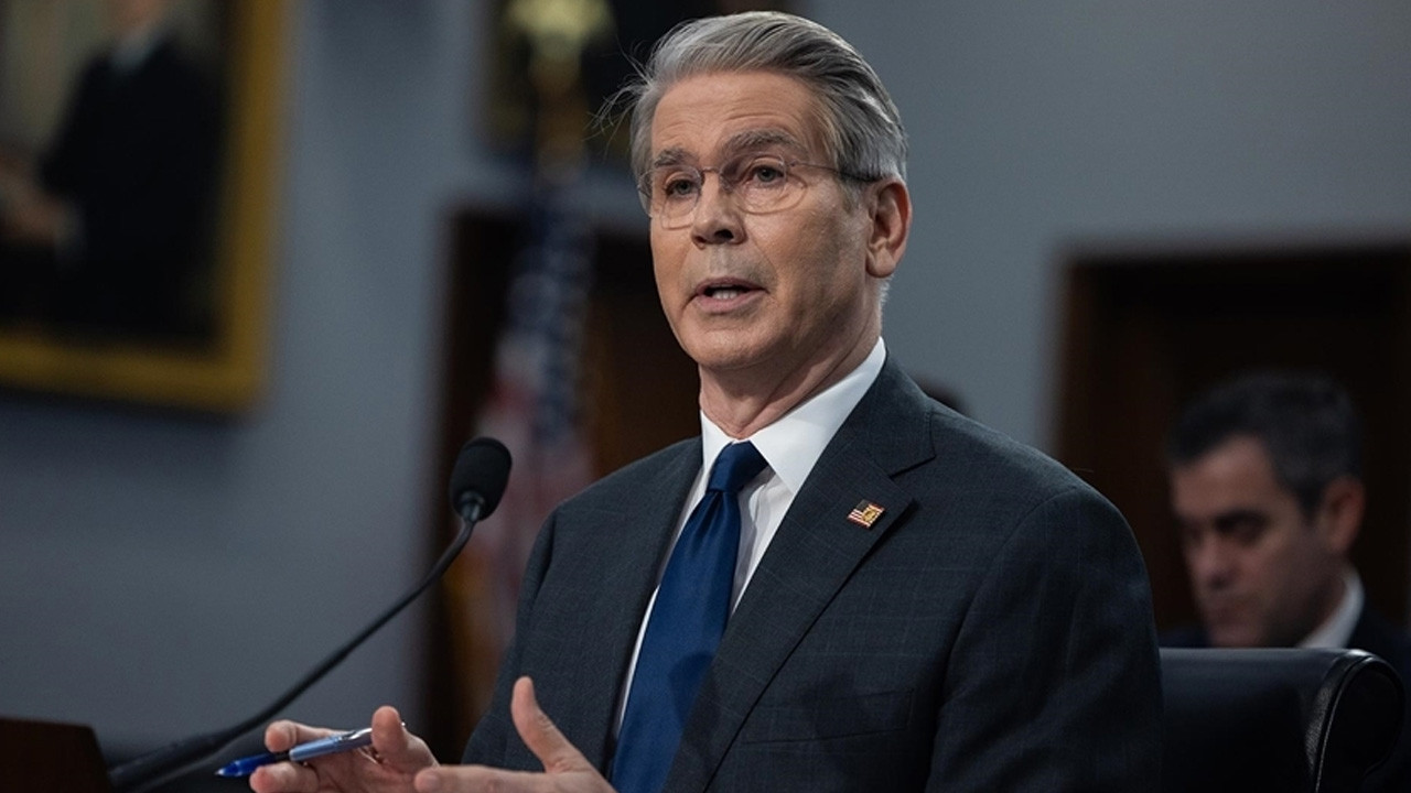 ABD'li bakan saat vererek açıkladı! İran'a en büyük bombardıman başlayacak