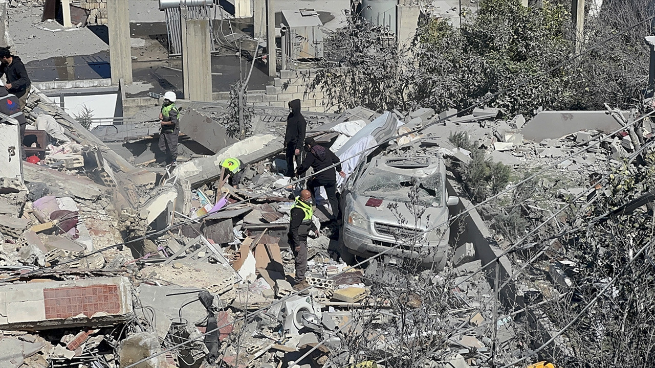Lübnan'da İsrail saldırılarında ölü sayısı 394'e yaralı sayısı 1130'a yükseldi