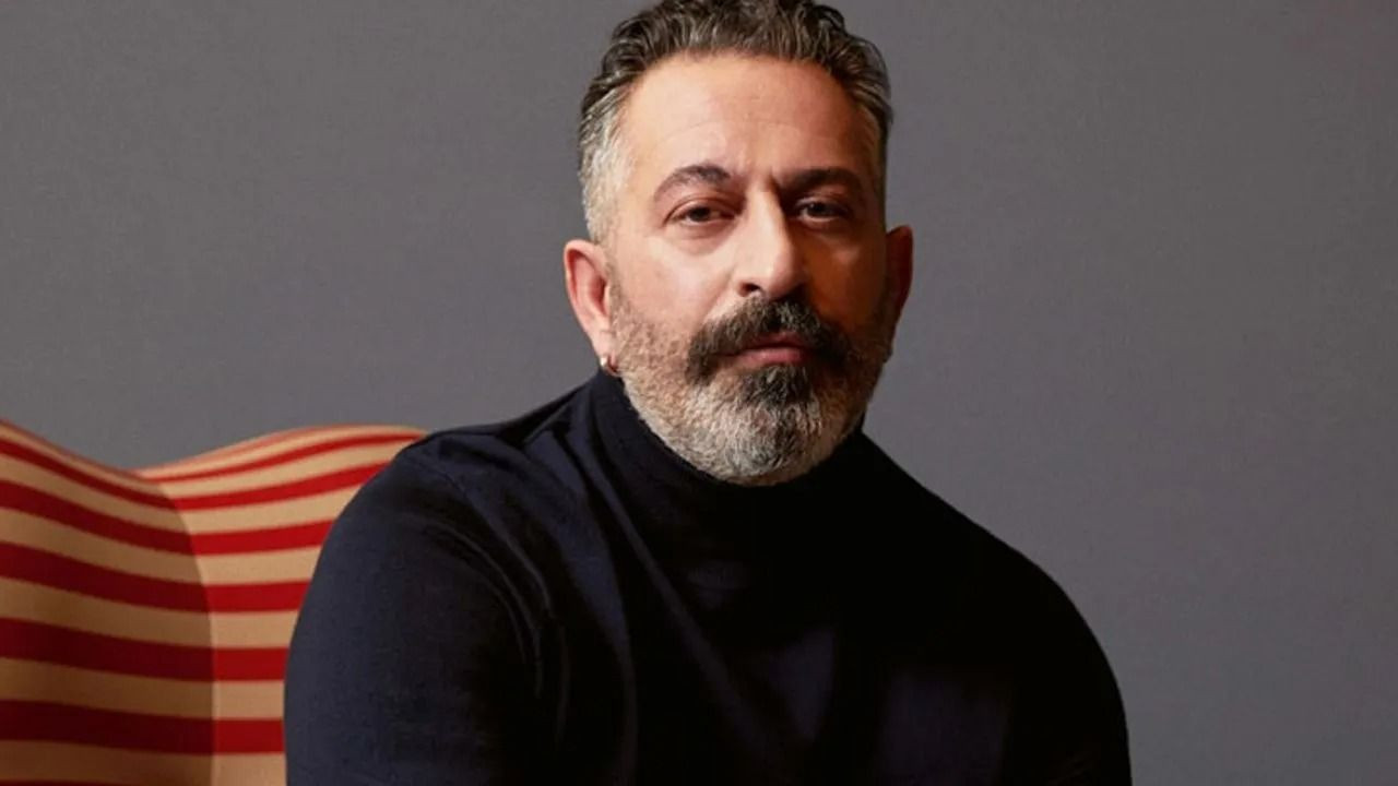 Cem Yılmaz Madrid havaalanında görüntülendi! Yanındaki genç kadın sevgilisi mi?