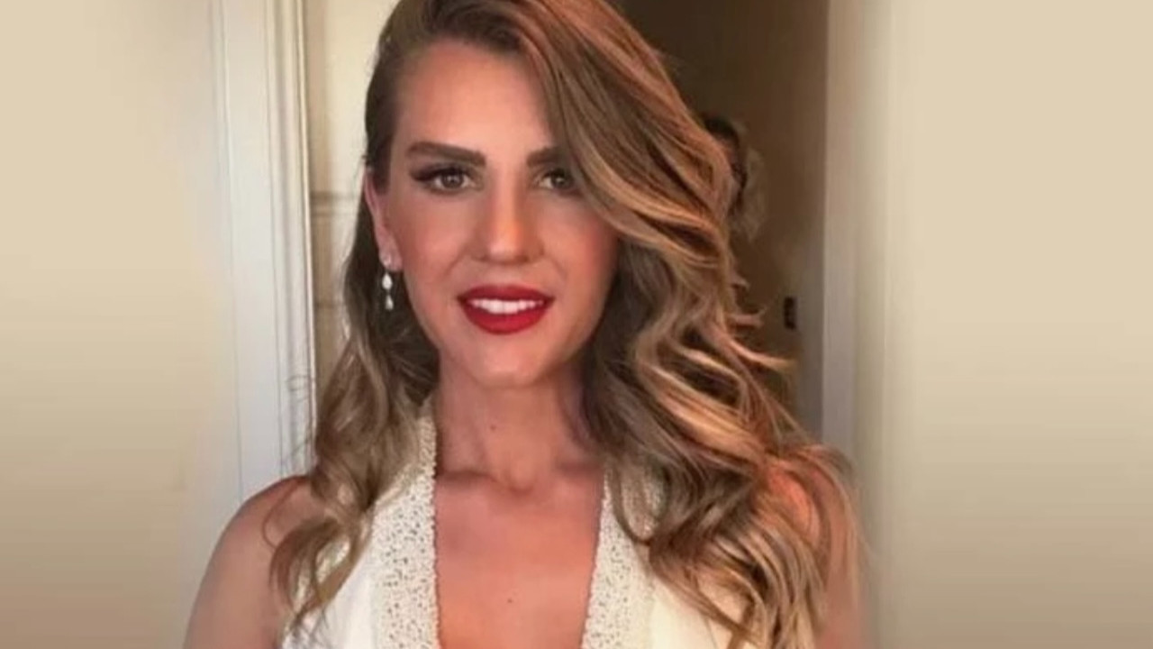 Esra Erol'un kardeşi Eda Erol'dan hamilelik pozu!